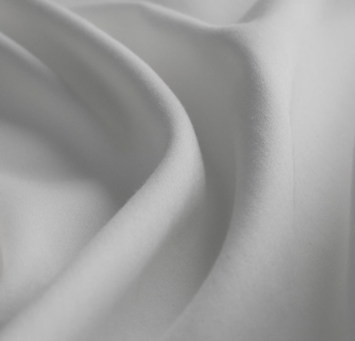 Signature Hemmed Duvet Set