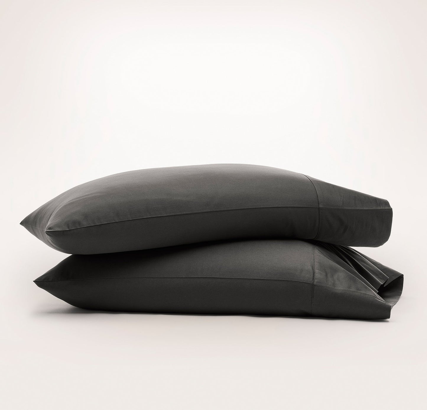 Signature Hemmed Pillowcase Set