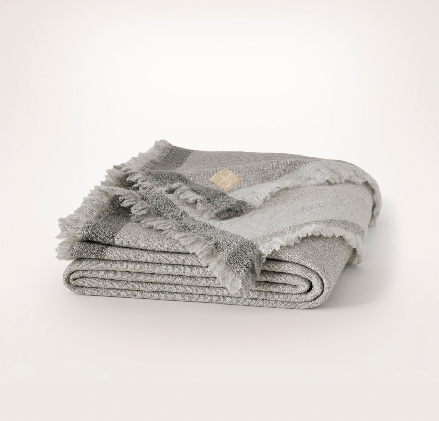 Lavé Wool Throw Blanket - Pewter/Mist