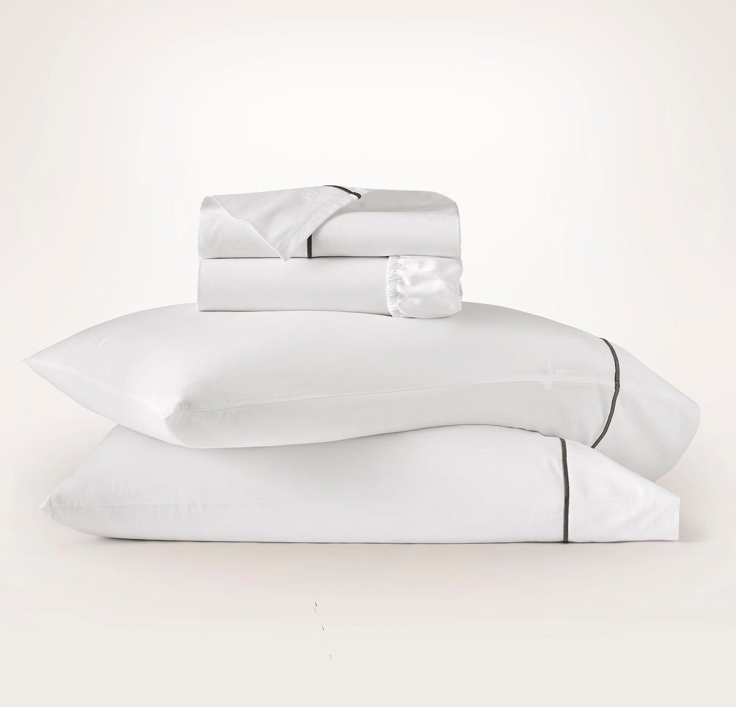 Signature Embellished Sheet Set