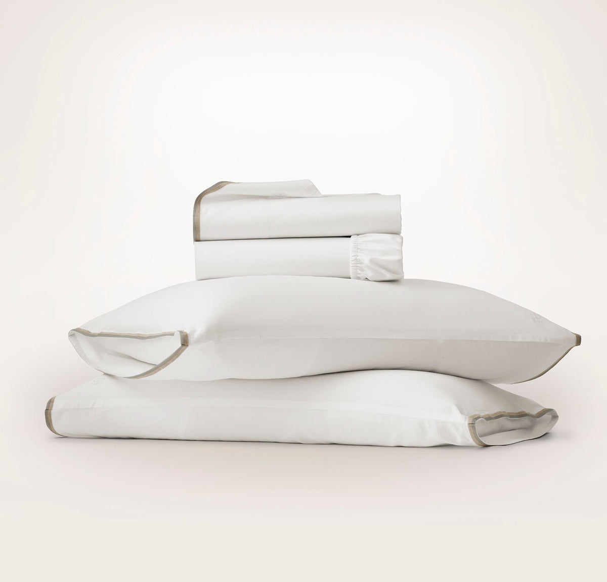 Signature Embellished Sheet Set